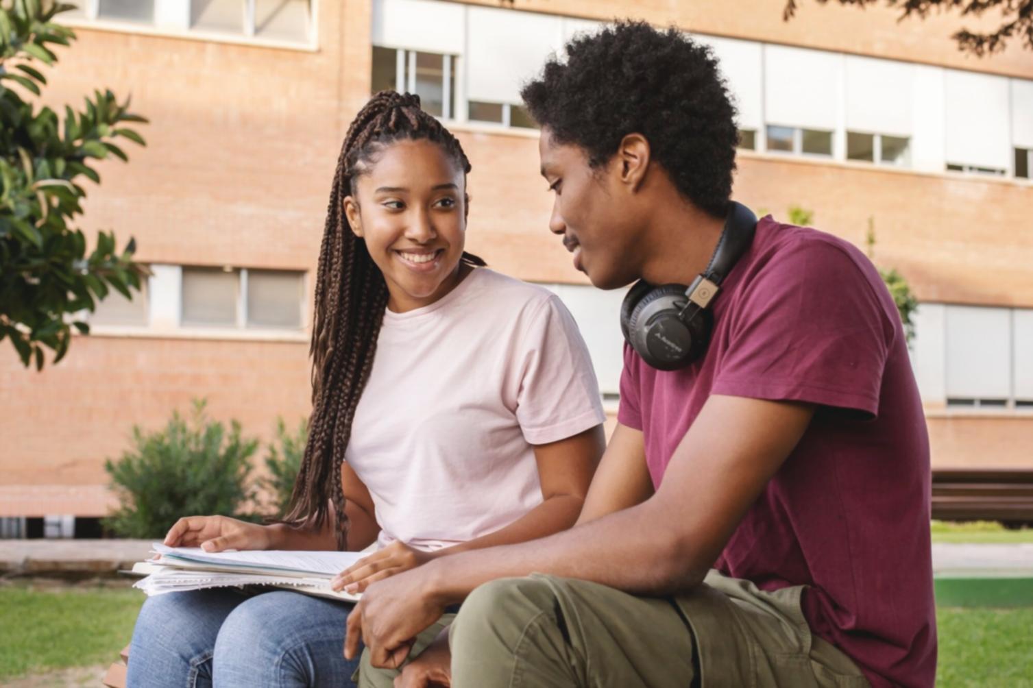 Detaillierte Budgetplanung mit verschiedenen Ausgabenkategorien